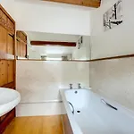 3 Bed In Oc-ds322 * Thwaite